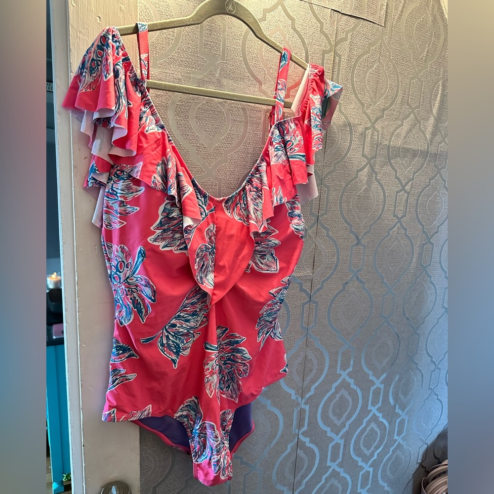 2x Pink floral bathing suit NWT Nicole Miller